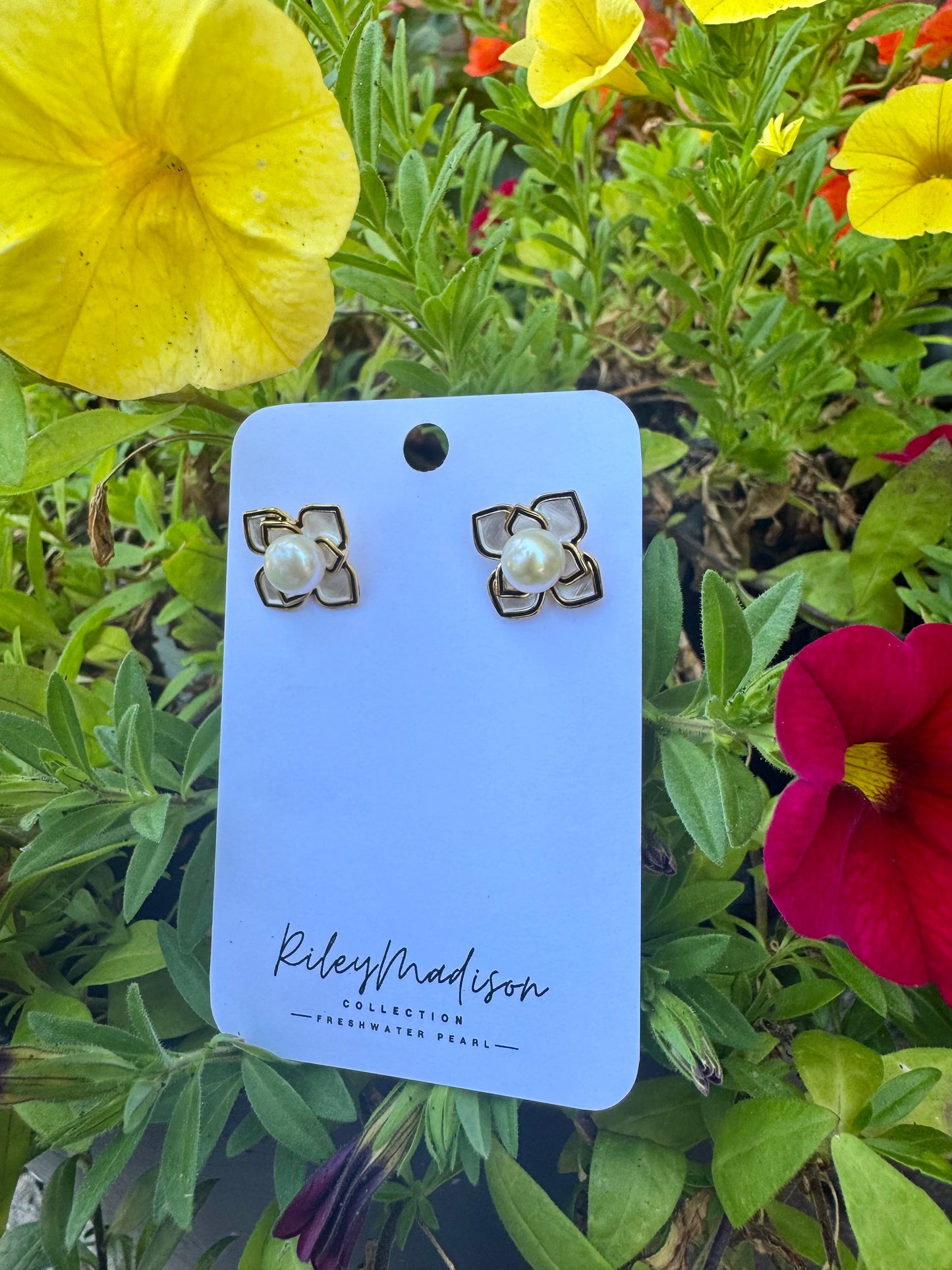 Simple flower